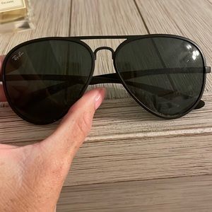 matte black aviators